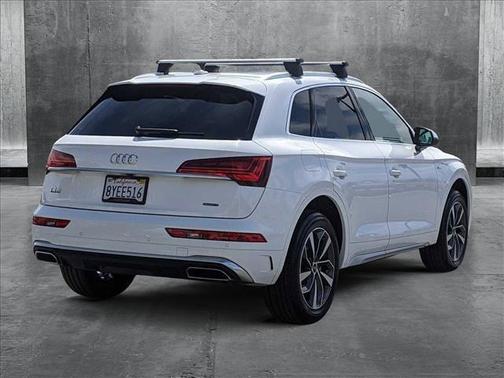 2022 Audi Q5 45 S line Premium Plus