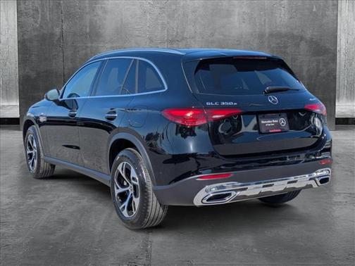 2025 Mercedes-Benz GLC 350e Base