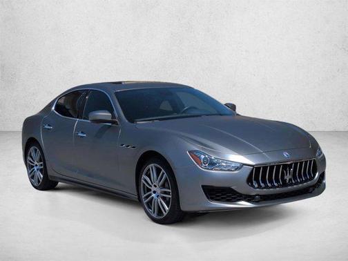 Bianco 2019 Maserati Ghibli 3.0L