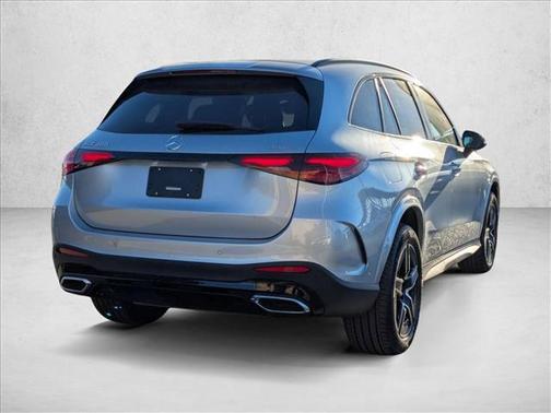 2025 Mercedes-Benz GLC 300 4MATIC