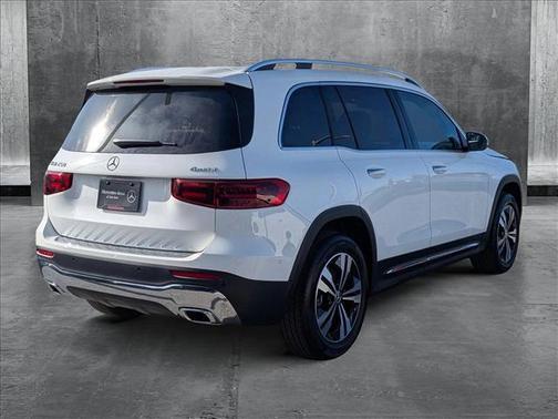 2025 Mercedes-Benz GLB 250 4MATIC