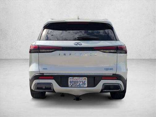 2022 INFINITI QX60 Luxe