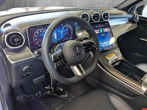 2025 Mercedes-Benz GLC 350e Base