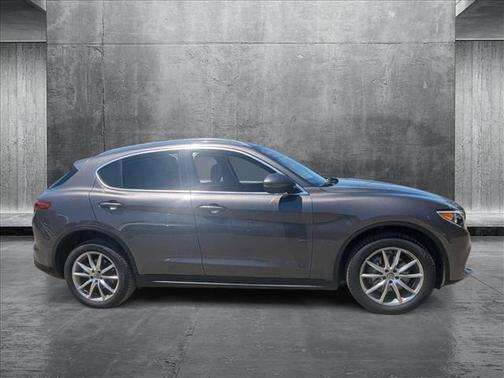 2018 Alfa Romeo Stelvio Ti