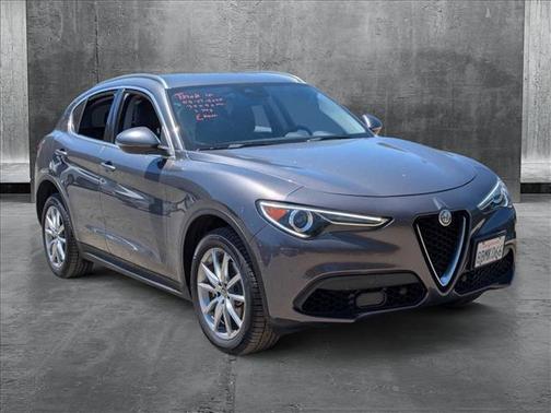 2018 Alfa Romeo Stelvio Ti