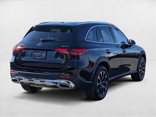 2025 Mercedes-Benz GLC 350e Base