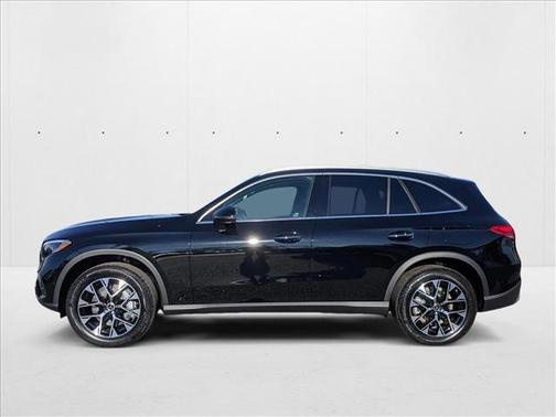 2025 Mercedes-Benz GLC 350e Base