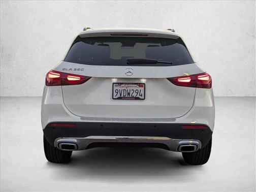 2025 Mercedes-Benz GLA 250 4MATIC