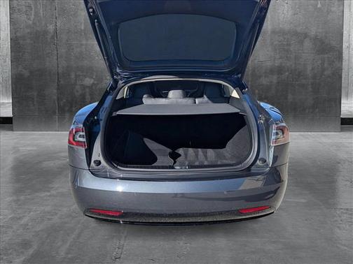 2017 Tesla Model S 75D