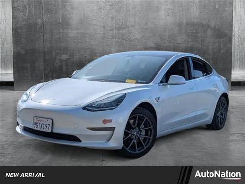 2020 Tesla Model 3 Standard Range