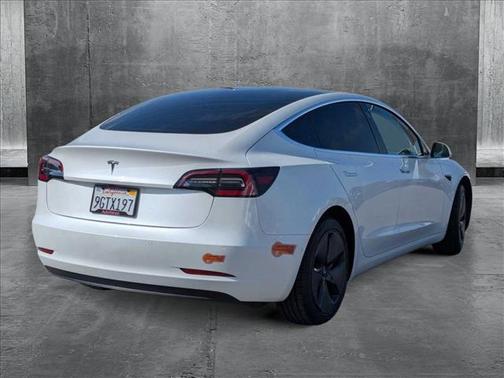 2020 Tesla Model 3 Standard Range
