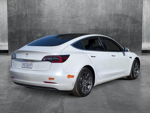 2020 Tesla Model 3 Standard Range