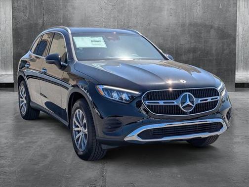 2025 Mercedes-Benz GLC 300 4MATIC
