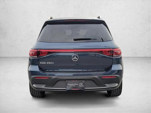 2023 Mercedes-Benz EQB 250 Base