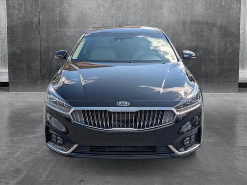 2019 Kia Cadenza Technology
