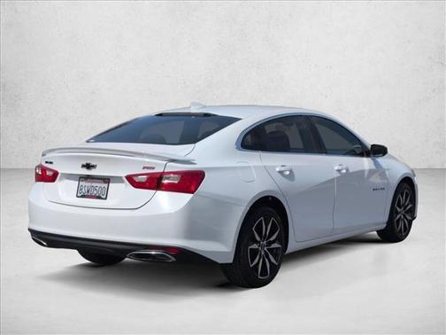 Summit White 2020 Chevrolet Malibu FWD RS