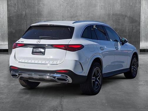 2024 Mercedes-Benz GLC 300 Base