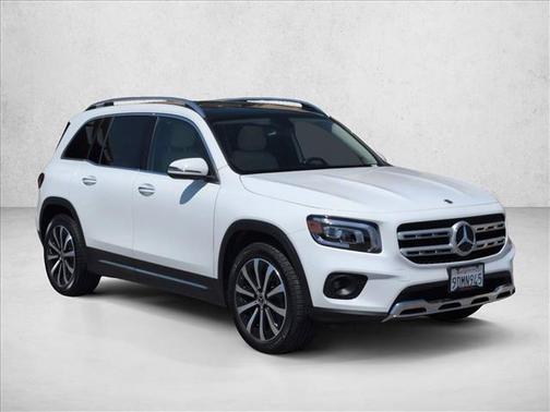 Polar White 2022 Mercedes-Benz GLB 250 4MATIC