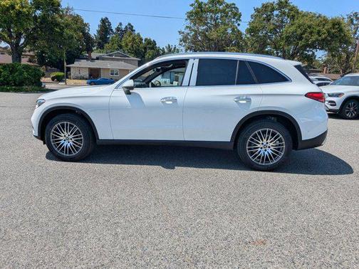 2025 Mercedes-Benz GLC 300 4MATIC