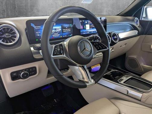 2025 Mercedes-Benz GLB 250 4MATIC