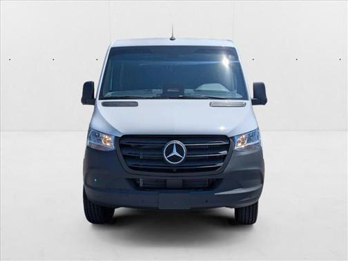 2025 Mercedes-Benz Sprinter 2500 Standard Roof