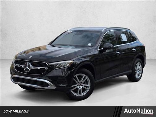 2025 Mercedes-Benz GLC 300 4MATIC