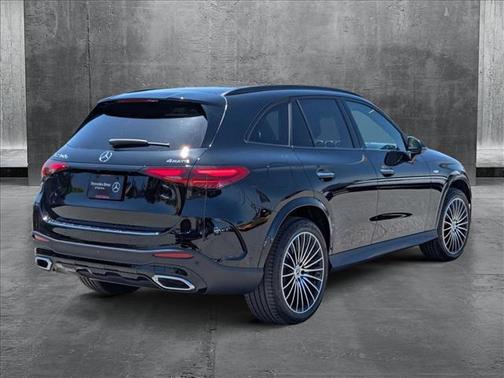 2025 Mercedes-Benz GLC 350e Base