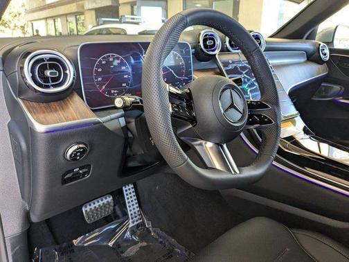 2026 Mercedes-Benz GLC 300 4MATIC Coupe