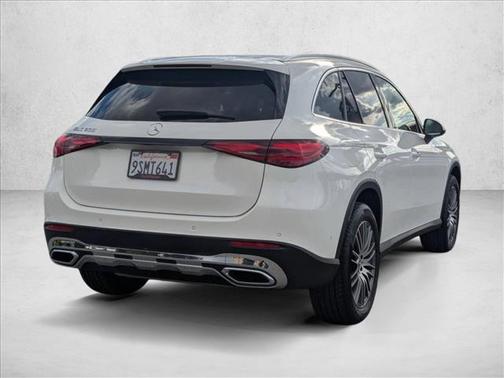 2025 Mercedes-Benz GLC 300 Base