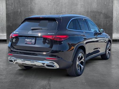 2025 Mercedes-Benz GLC 350e Base