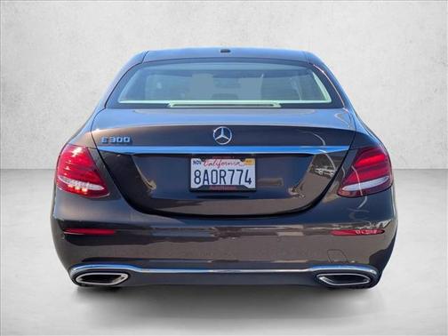 2018 Mercedes-Benz E-Class E 300