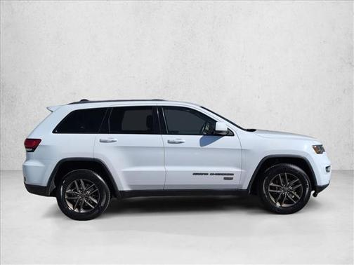 2016 Jeep Grand Cherokee 75th Anniversary