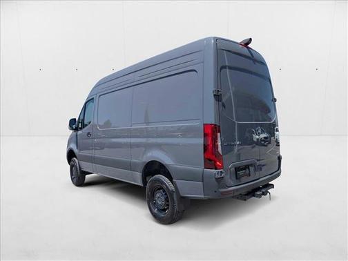 2025 Mercedes-Benz Sprinter 2500 Standard Roof