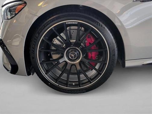 MANUFAKTUR Alpine Grey 2026 Mercedes-Benz AMG E 53 E 4MATIC+