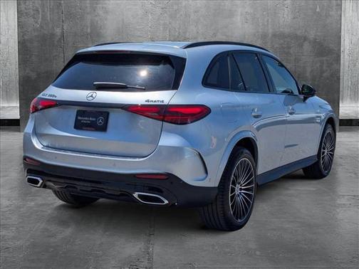 2025 Mercedes-Benz GLC 350e Base
