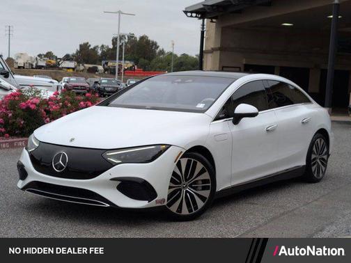 MANUFAKTUR Moonlight White Metallic 2023 Mercedes-Benz EQE 350+ Base
