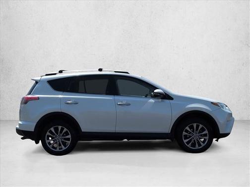 Blizzard Pearl 2017 Toyota RAV4 Limited