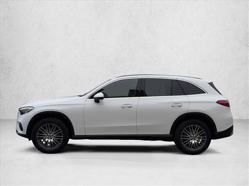 Polar White 2026 Mercedes-Benz GLC 300 4MATIC
