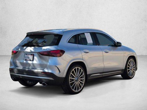 Cirrus Silver Metallic 2025 Mercedes-Benz AMG GLA 35 4MATIC