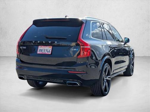 2019 Volvo XC90 T6 R-Design