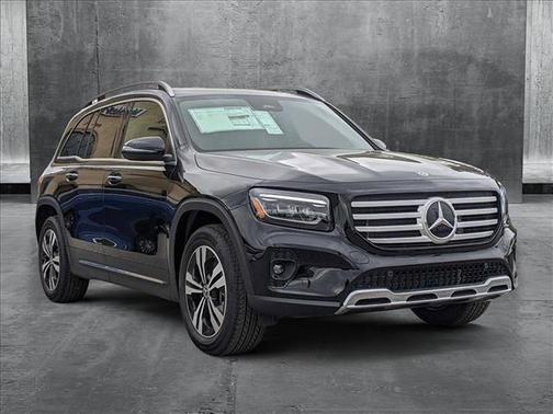 2025 Mercedes-Benz GLB 250 4MATIC