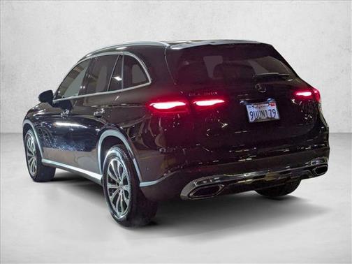 2025 Mercedes-Benz GLC 300 Base