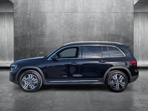 2025 Mercedes-Benz GLB 250 4MATIC