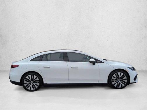 Polar White 2023 Mercedes-Benz EQE 350 4MATIC+