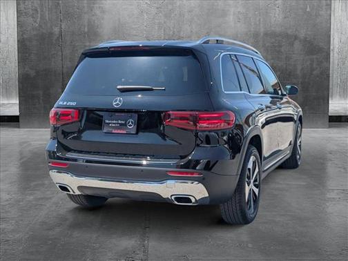 2025 Mercedes-Benz GLB 250 Base