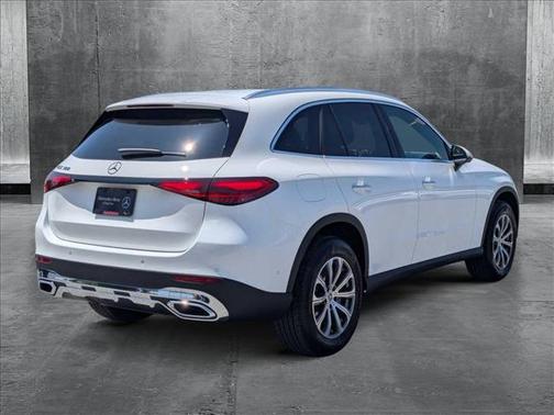 2025 Mercedes-Benz GLC 300 Base