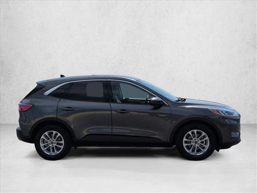 Magnetic Metallic 2020 Ford Escape SE