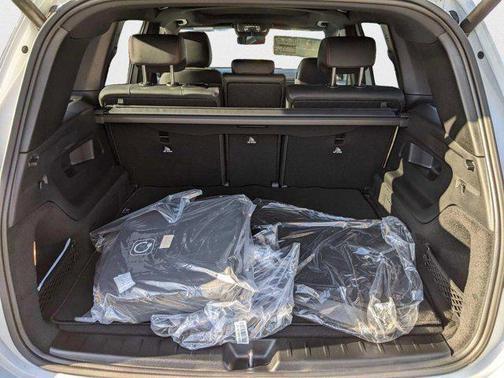 Digital White Metallic 2023 Mercedes-Benz EQB 350 4MATIC