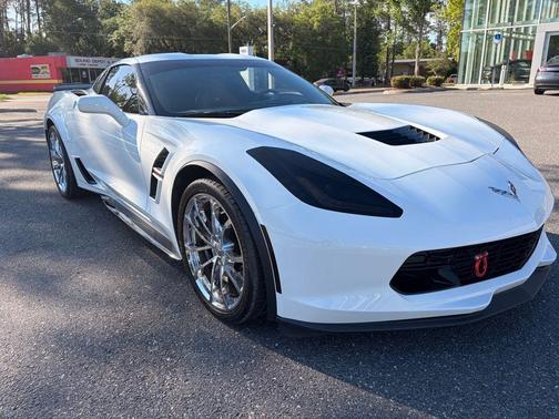 Arctic White 2017 Chevrolet Corvette Grand Sport