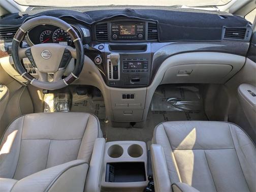 2012 Nissan Quest SV
